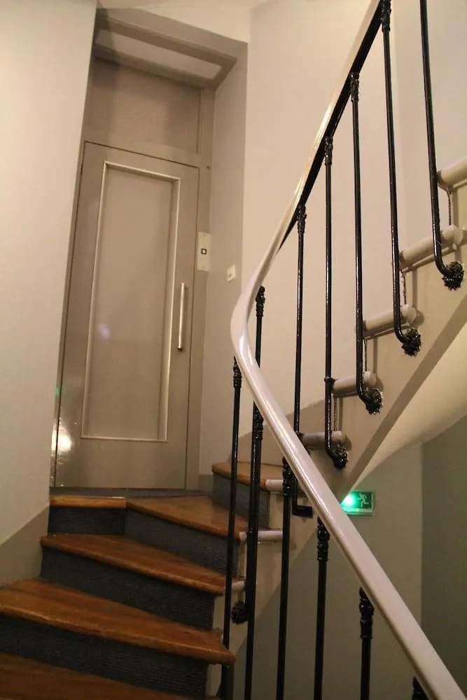**  Hotel Royal Mansart Paris France