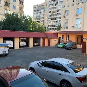 https://inn-on-zhitomirskaya.hotels-of-kiev.com