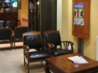 Hotel Royal Mansart París 2*,