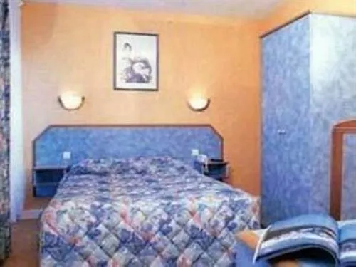 Hotel Royal Mansart Paris